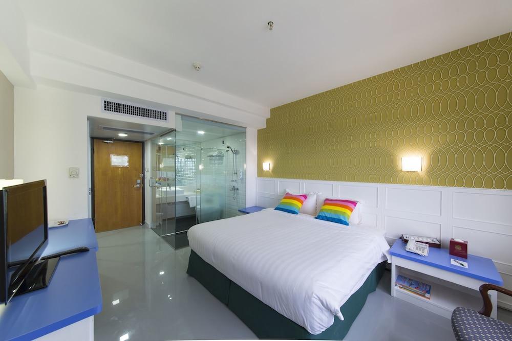 Silvermine 4*